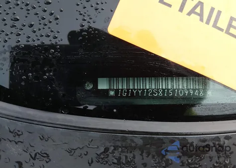 2001 Chevrolet Corvette Z06 Hardtop z USA, uszkodzony, nr VIN 1G1YY12S815109948